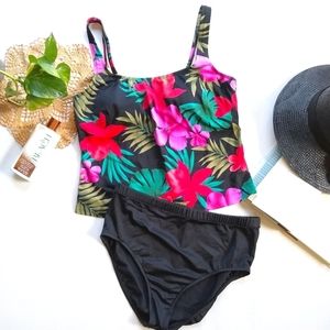 MAXINE of HOLLYWOOD Vintage 90s Hawaiian tropical two piece modest swimsuit